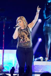 Kelly Clarkson