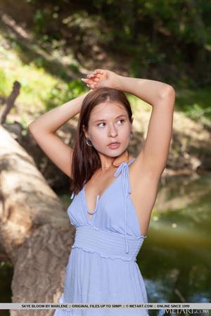 Skye Bloom Nude Pictures Presenting Skye Bloom