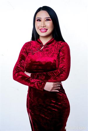 Suki Sin Pictures Suki Sin in hot red lingerie