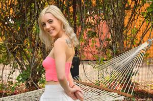 Jamie Nude Pictures Introduction At The Resort