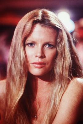 Kim Basinger