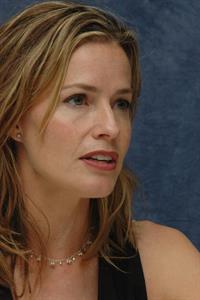 Elisabeth Shue