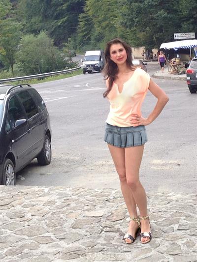 Street whore Alisa Korzh in mini skirt