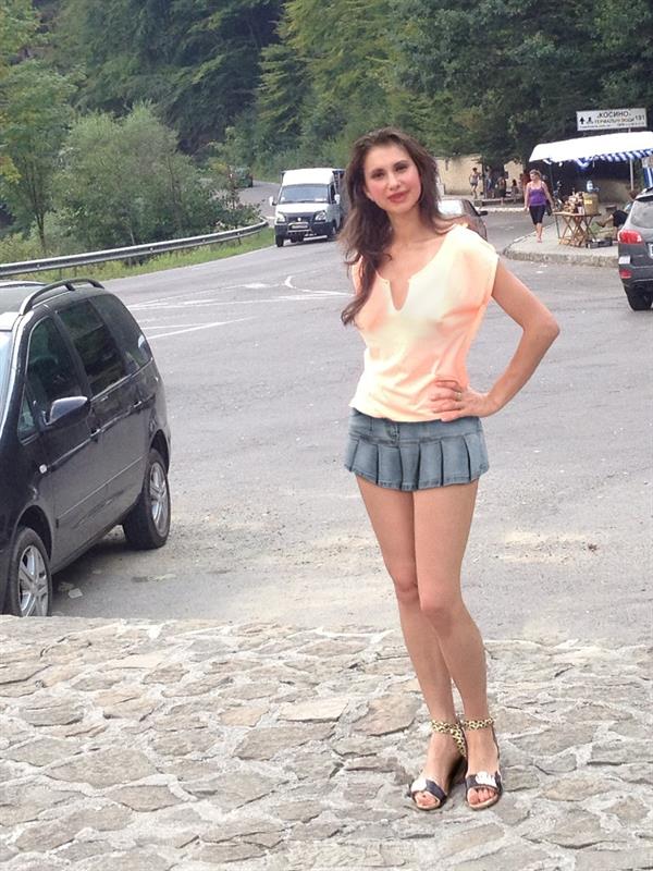 Street whore Alisa Korzh in mini skirt