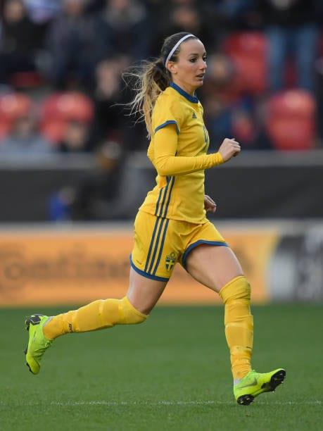 Kosovare Asllani