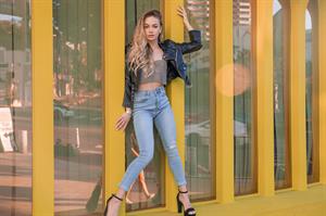 TushyRaw.com 05-19-2019 Naomi Swann - New In Town