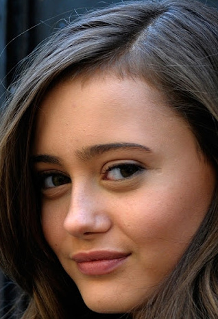 Ella Purnell