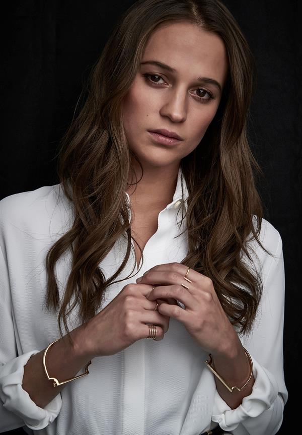 Alicia Vikander