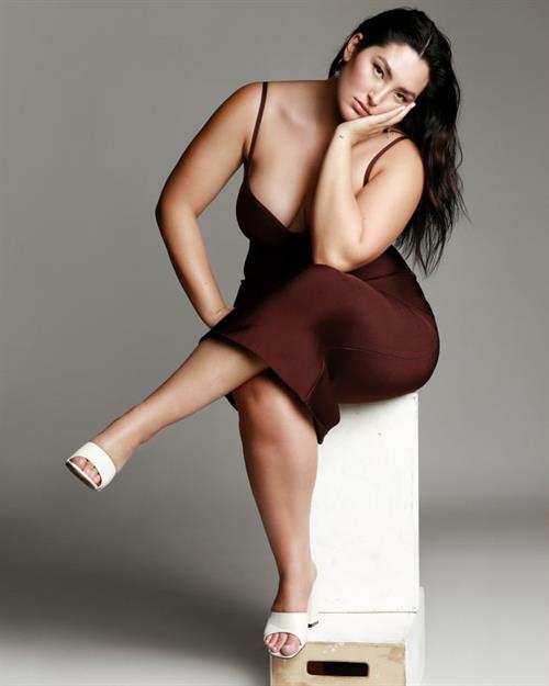 Yumi Nu Pictures Yumi Nu