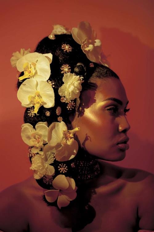 Leyna Bloom Pictures Leyna Bloom