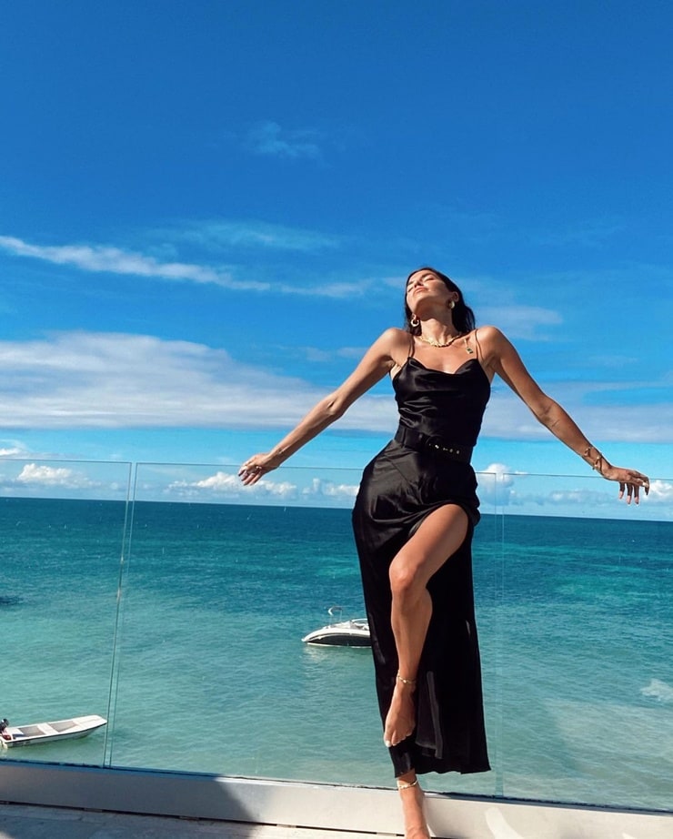 Nicole Williams English