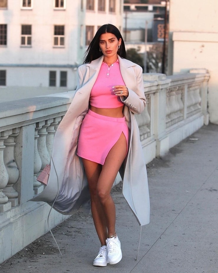 Nicole Williams English