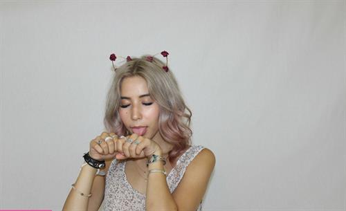 A cute & petite singer and actress