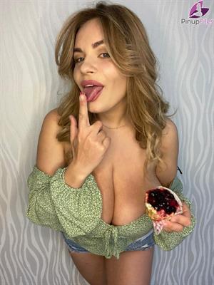 Jenny Oops - Pinupfiles 23rd Anniversary Photos