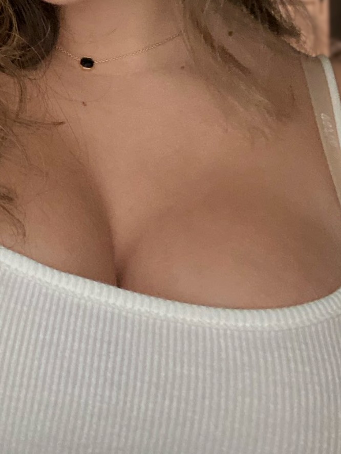 Jewelz Que