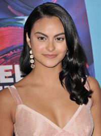 Camila Mendes