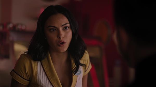 Camila Mendes