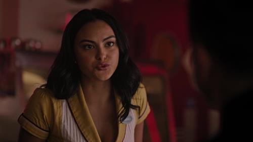 Camila Mendes