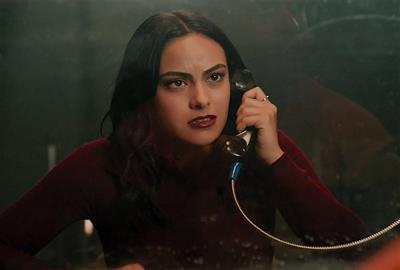 Camila Mendes