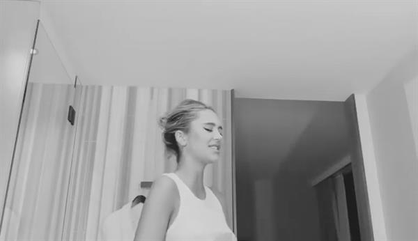 Delilah Belle Hamlin