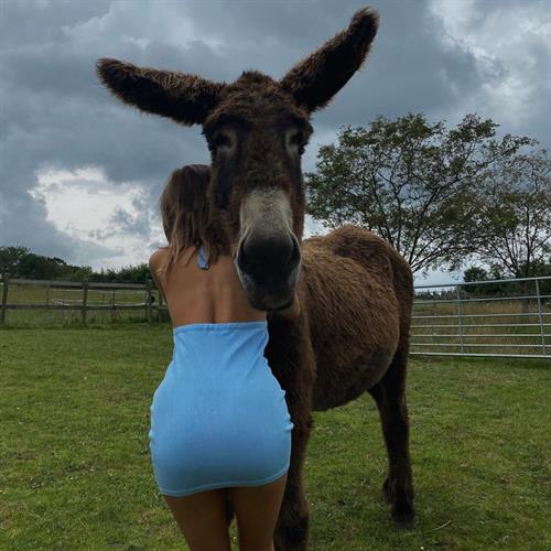 Delilah Belle Hamlin Pictures Delilah Belle Hamlin