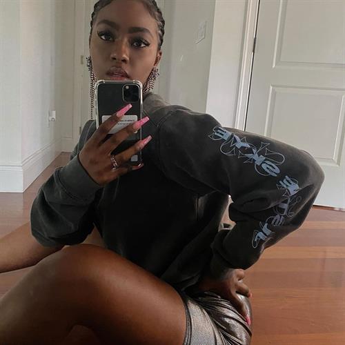 Justine Skye