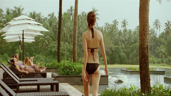 Anushka Sharma in a bikini - ass