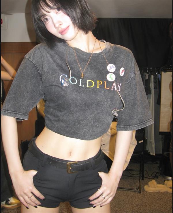 Momo (Hirai Momo)