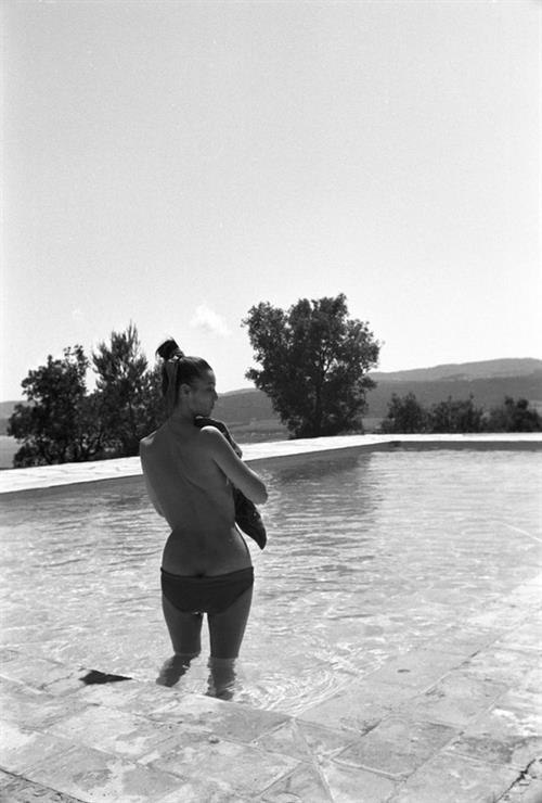 Elsa Martinelli in a bikini - ass