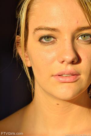 Kenna FTV Nude Pictures Kenna Ideal Figure