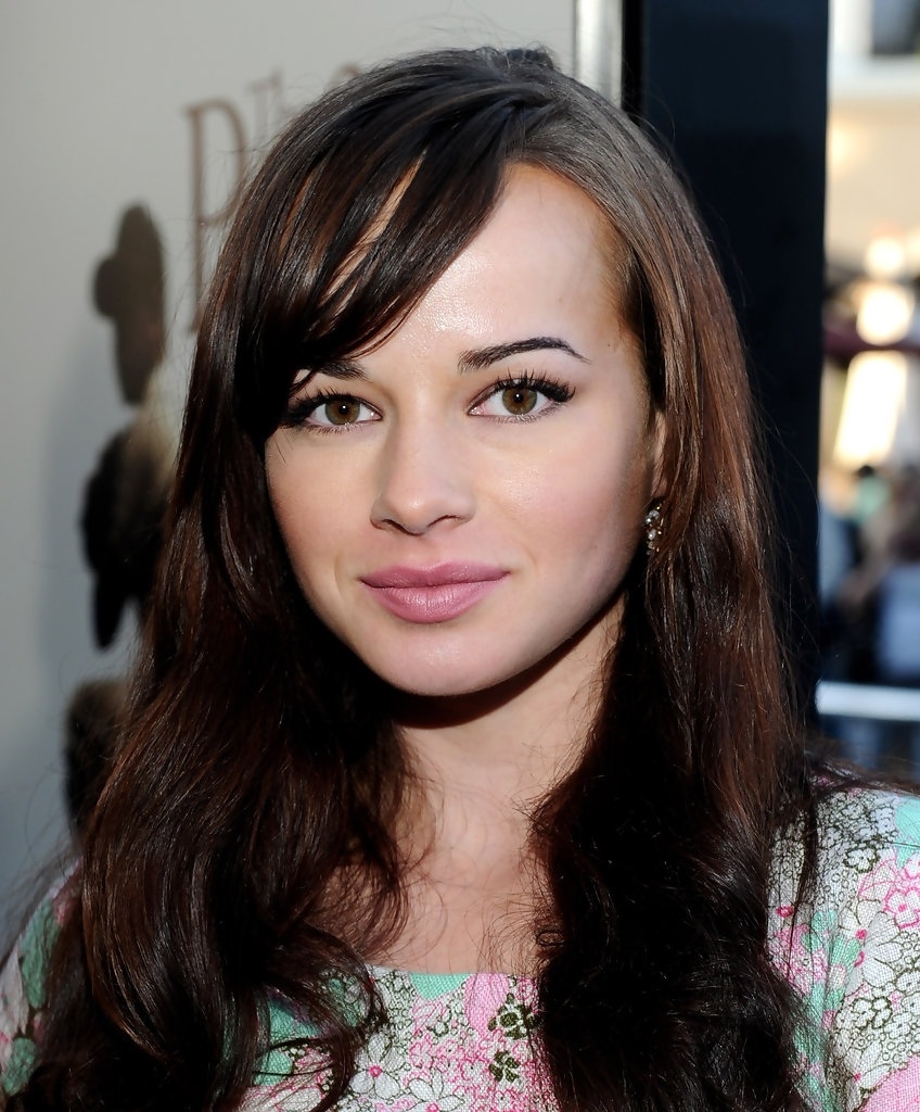 Ashley Rickards. 