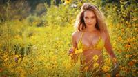 Hannah Jeter in a bikini
