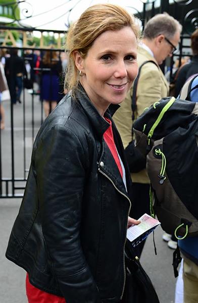 Sally Phillips
