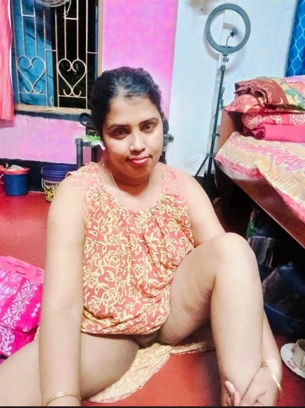 Beautiful Indian women big pussy Indian women 