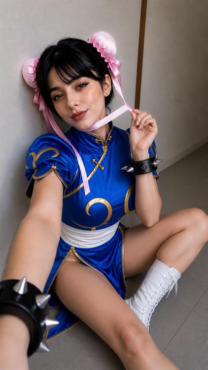 Chun-li cosplay 