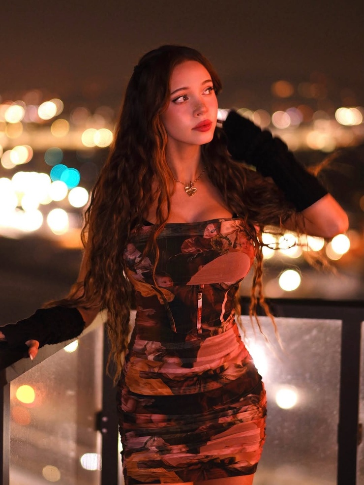 Lydia Violet