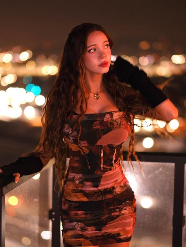 Lydia Violet