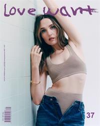 Chloe Fineman
