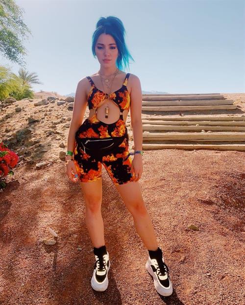 Niki DeMartino