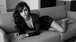 It`s a awesome BW Indoor Shooting