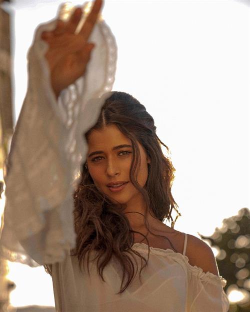 Isadora Cruz