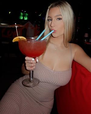 Alcohol you later📲
