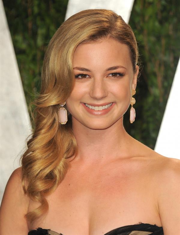 Emily VanCamp