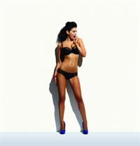 Georgia Salpa in lingerie