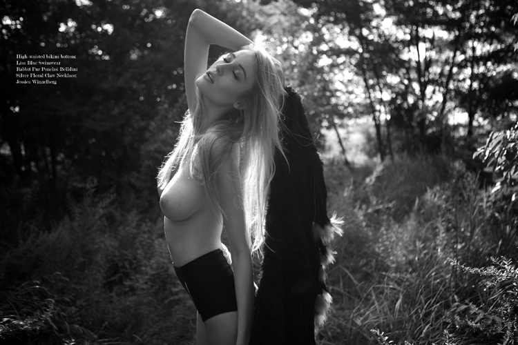 Enya Bakunova - breasts