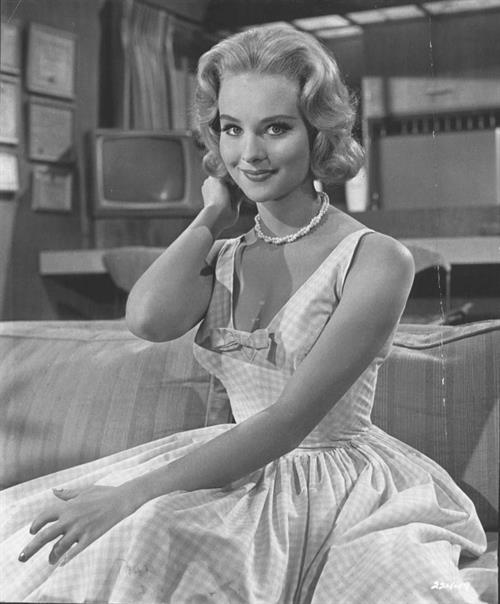 Diane McBain