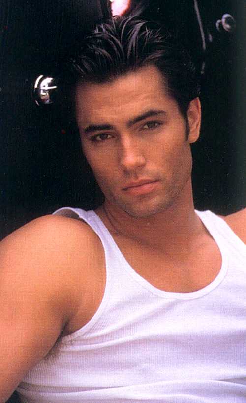 Victor Webster Pictures