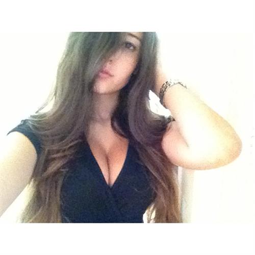 Angie Varona taking a selfie