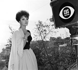 Joan Collins