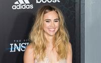 Suki Waterhouse